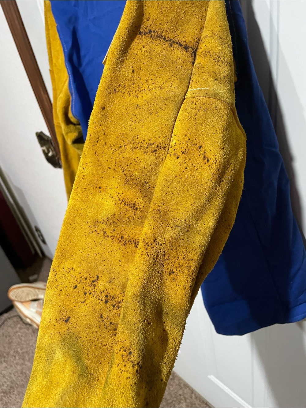 Men's Welding Jacket in Blue with Yellow Leather Sleeve Panels - Picture 11 of 13